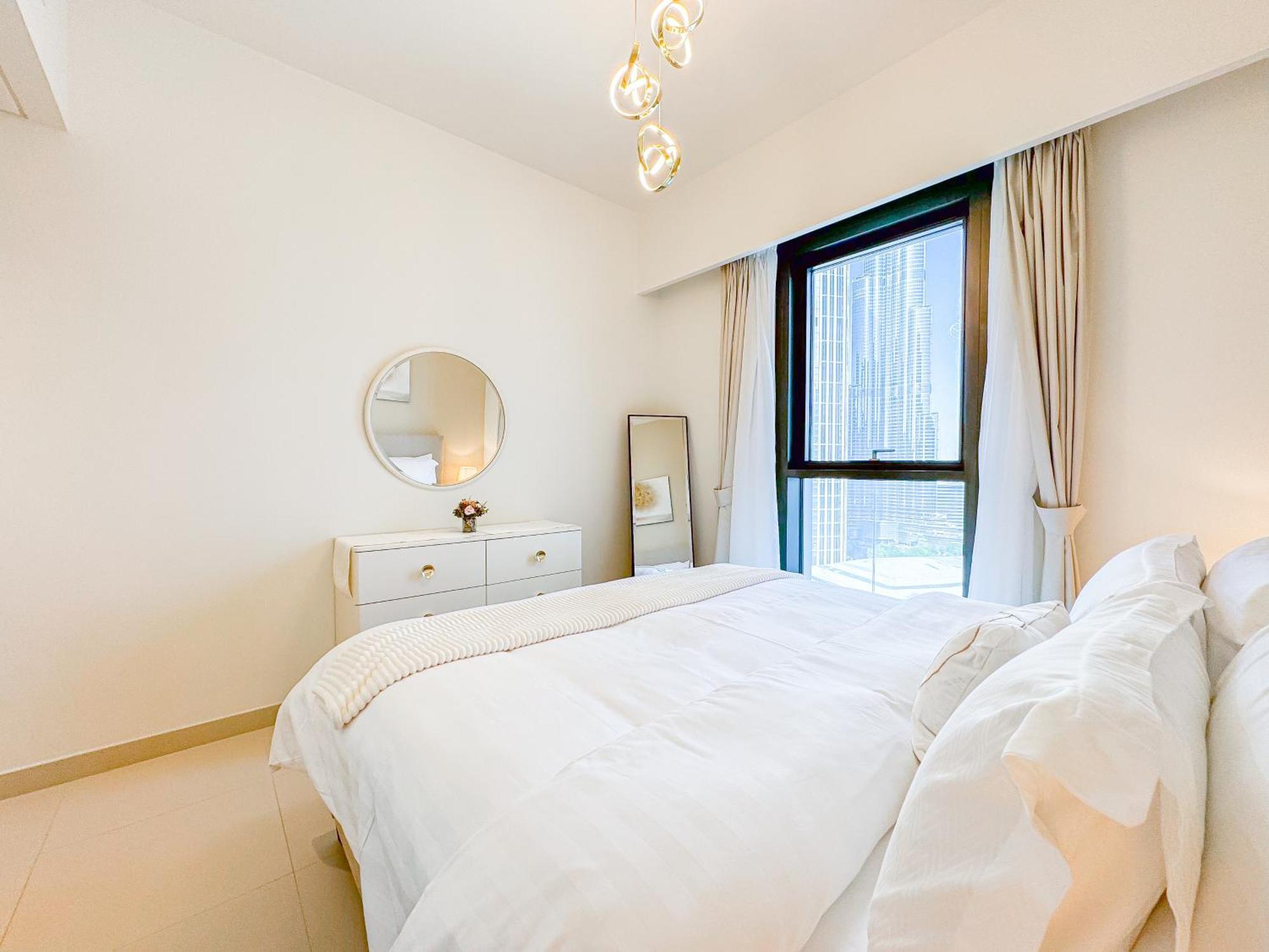 Apartment In First Class At Downtown By 2nd Home, - 2br - Burj Khalifa View Dubai