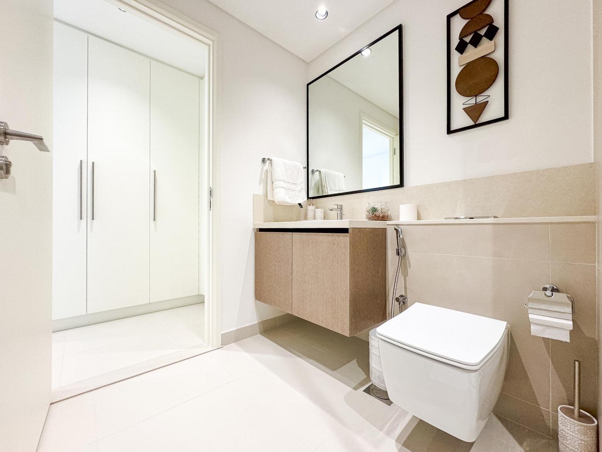 Apartment In First Class At Downtown By 2nd Home, - 2br - Burj Khalifa View *